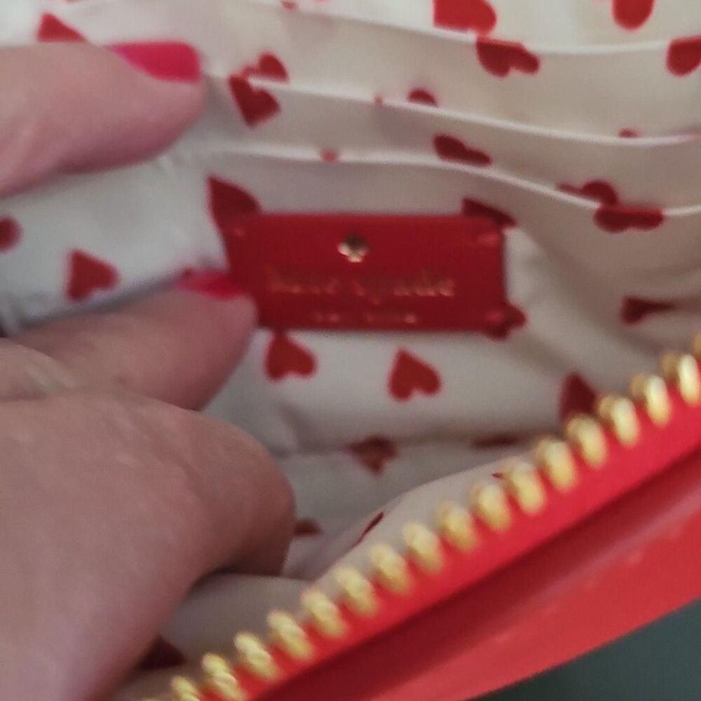 Kate Spade Yours Truly Envelope Wristlet Cherry Red Leather KN781 - Picture 7 of 8